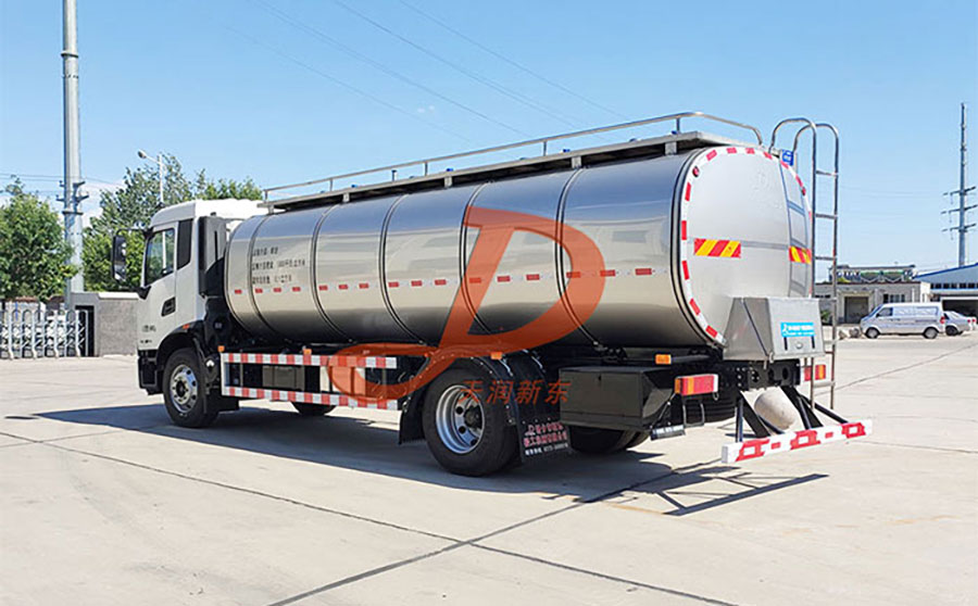 <a href=http://www.diodosae.com/ target=_blank class=infotextkey>牛奶運(yùn)輸車(chē)</a>