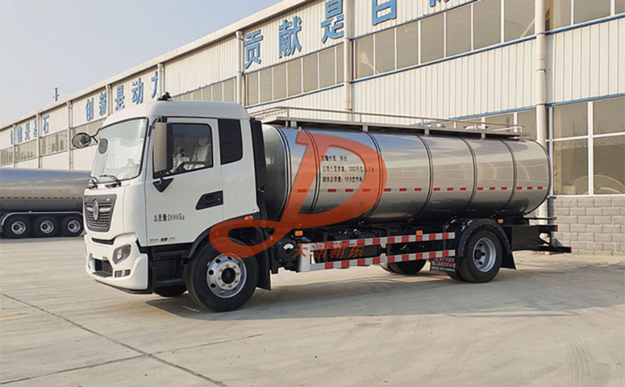 <a href=http://www.xdqj.com/ target=_blank class=infotextkey>牛奶运输车</a>