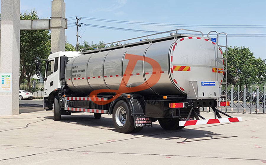 <a href=http://www.xdqj.com/ target=_blank class=infotextkey>牛奶运输车</a>