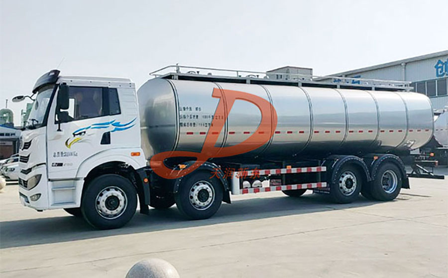 <a href=http://www.xdqj.com/product/xiannaiche/ target=_blank class=infotextkey>鲜奶运输车</a>