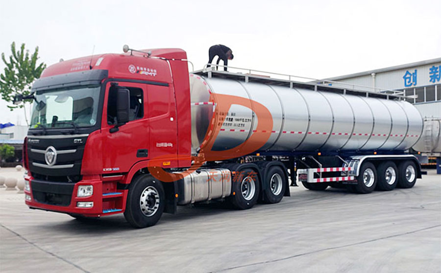 <a href=http://taaxgd.cn/product/xiannaiche/ target=_blank class=infotextkey>鮮奶運(yùn)輸車</a>