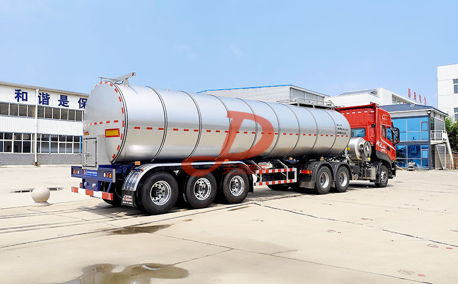 <a href=http://www.xicwy.com/product/xiannaiche/ target=_blank class=infotextkey>鮮奶運輸車</a>