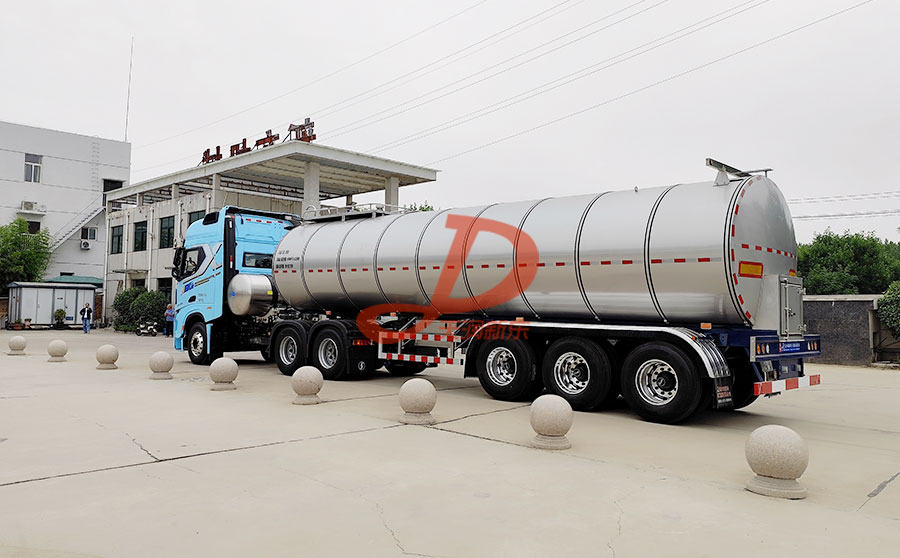 <a href=http://bjxcdq.com/ target=_blank class=infotextkey>牛奶運輸車</a>