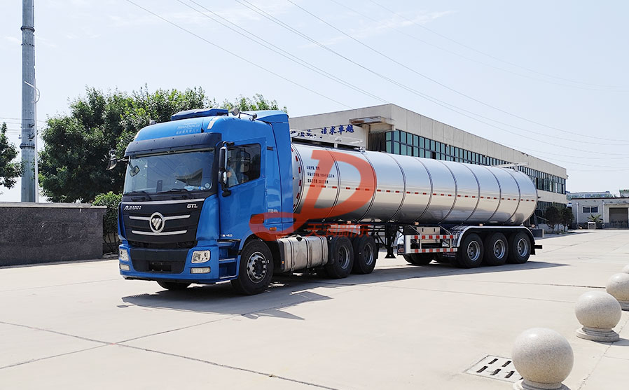 <a href=http://www.diodosae.com/product/xiannaiche/ target=_blank class=infotextkey>鮮奶運(yùn)輸車(chē)</a>