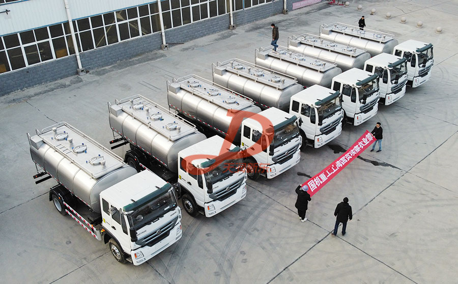 <a href=http://www.xdqj.com/product/xiannaiche/ target=_blank class=infotextkey>鲜奶运输车</a>