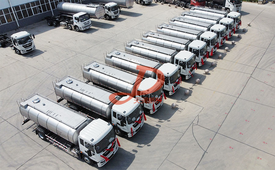 <a href=http://www.quchm.com.cn/ target=_blank class=infotextkey>牛奶運輸車</a>