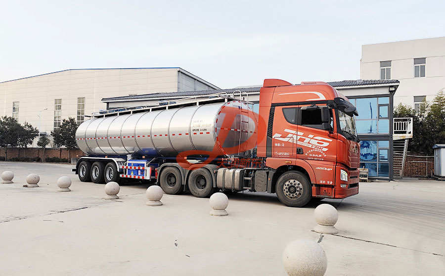 淀粉乳运输车