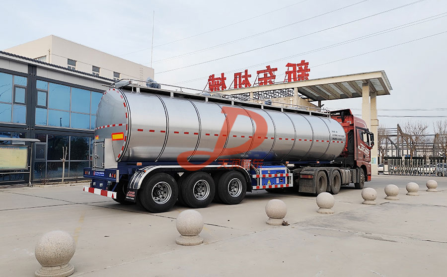淀粉乳运输车