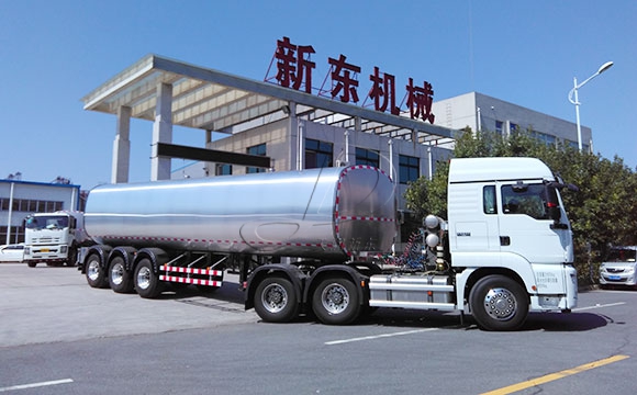 38吨鲜奶运输罐车