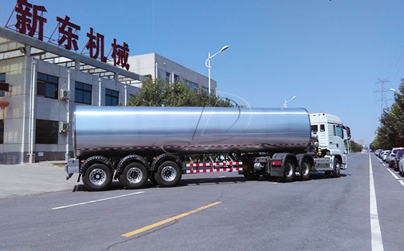 38吨鲜奶运输罐车