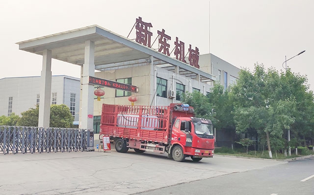 我公司5吨不锈钢鲜奶运输罐发往河南洛阳