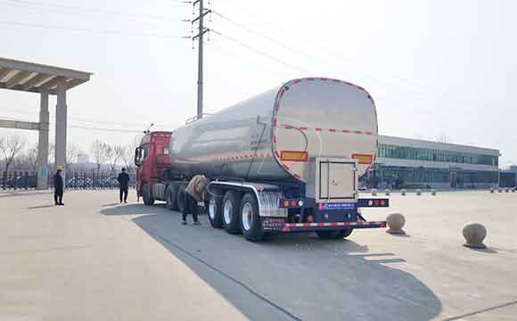 液態食品運輸車