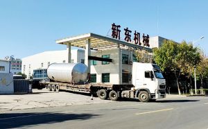 新东机械30吨大型立式室外奶仓发货