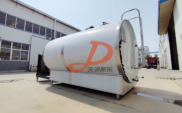 椰汁冷藏罐