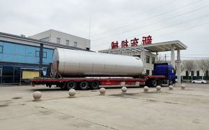 遼寧60噸立式奶倉(cāng)發(fā)貨，大塊頭有大容量