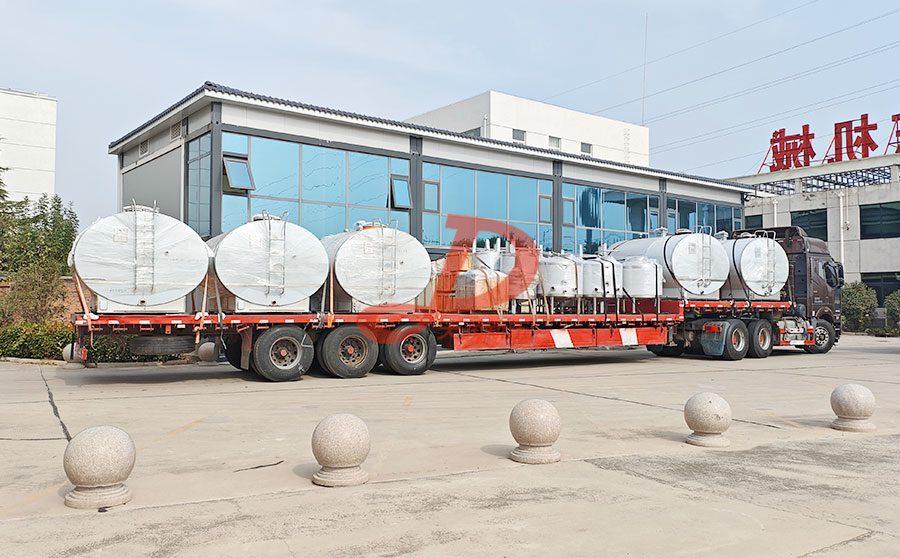 <a href=http://www.xdqj.com/product/lengcangguan/ target=_blank class=infotextkey>牛奶<a href=http://www.xdqj.com/product/lengcangguan/lcg_5t.html target=_blank class=infotextkey>冷藏罐</a></a>