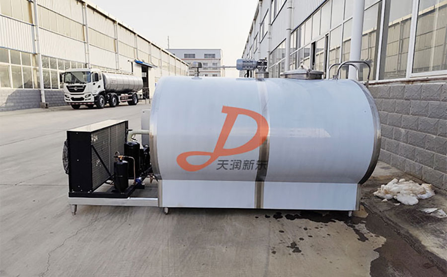 <a href=http://www.xdqj.com/product/lengcangguan/ target=_blank class=infotextkey>牛奶<a href=http://www.xdqj.com/product/lengcangguan/lcg_5t.html target=_blank class=infotextkey>冷藏罐</a></a>