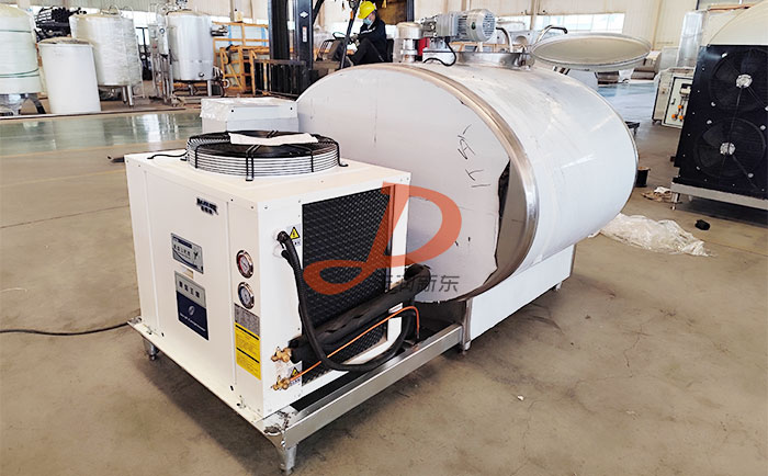 <a href=http://www.xdqj.com/product/lengcangguan/ target=_blank class=infotextkey>牛奶<a href=http://www.xdqj.com/project/niunailengcang/ target=_blank class=infotextkey>制冷罐</a></a>